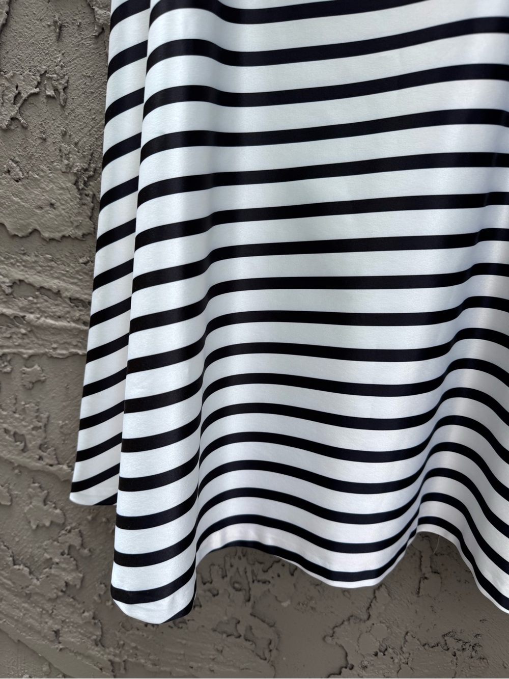 The Limited Striped A line Skirt Satin Size 10 - Picture 4 of 14